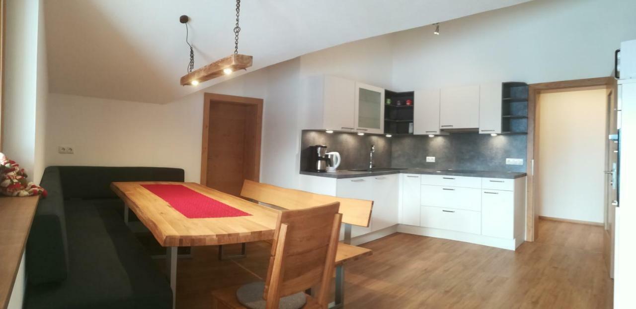 Ferienhaus Hoellwarth 스텀 외부 사진